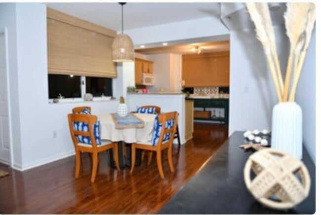 Photo - 700 Scotia Dr Unidad 101