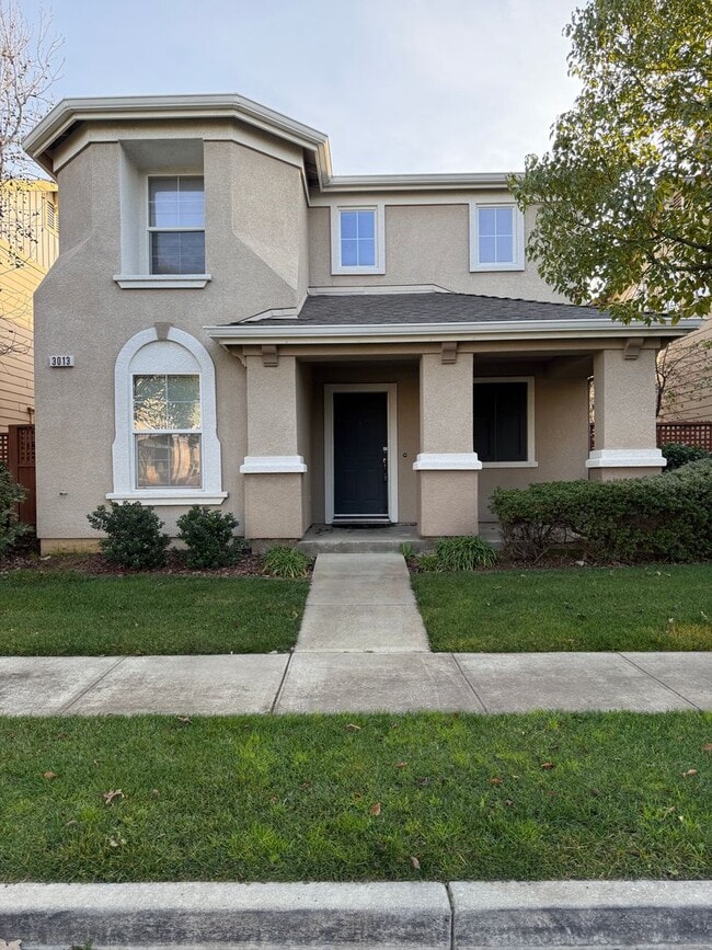 Building Photo - 3013 Puffin Cir