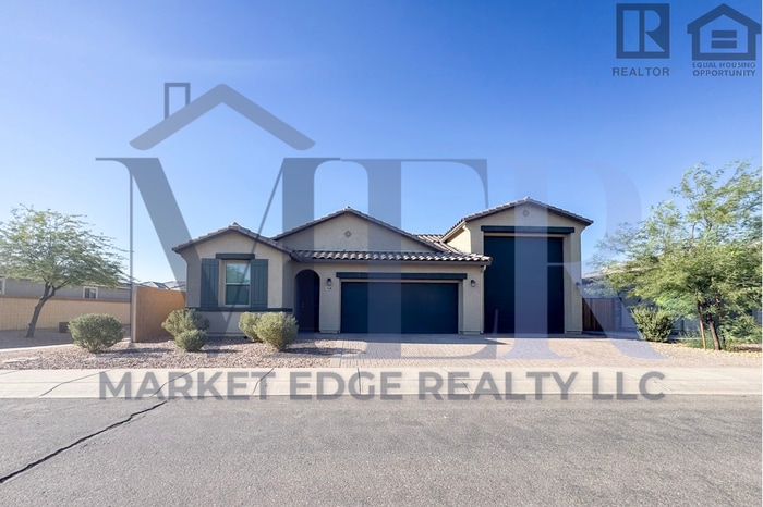 Photo - 3Bed/2Bath Home In Casa Grande! $399 MOVE-IN SPECIAL! Move-In Ready on 02/05/2026!