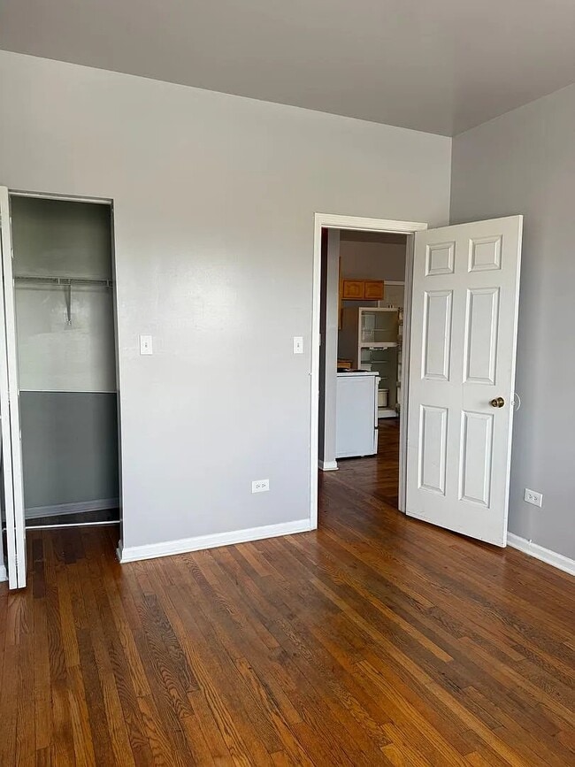 Photo - 1613 W 87th St Unit 304