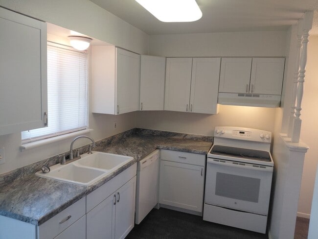 Photo - 125 Bonnymede Rd
