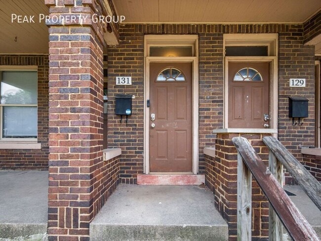 Photo - 133 E 12th Ave