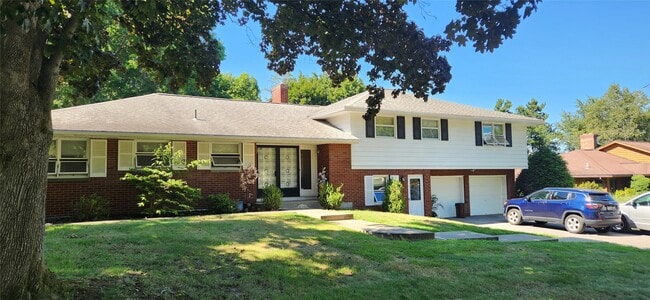 Building Photo - 67 Audubon Ave