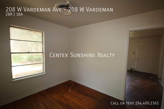 Photo - 208 W Vardeman Ave Unit 208 W Vardeman