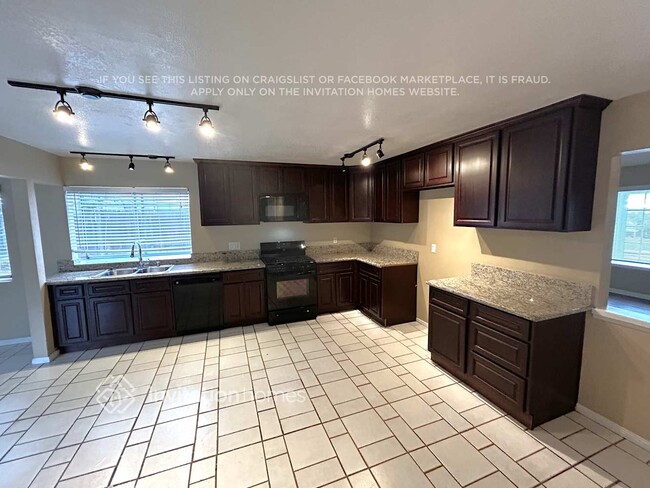 Photo - 4091 Crestview Dr