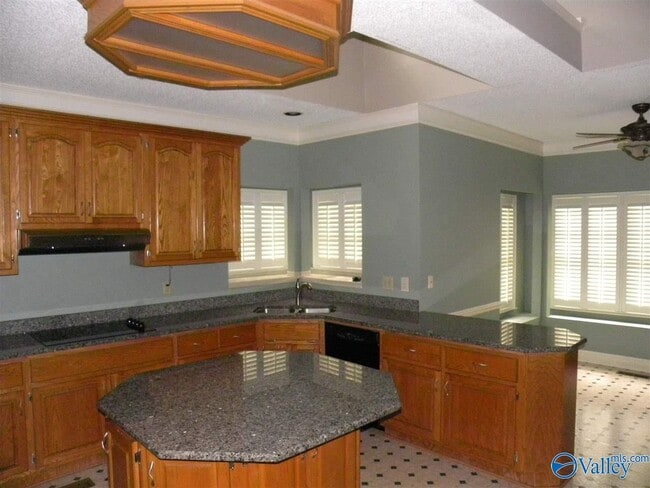 Photo - 101 Emerald Ln