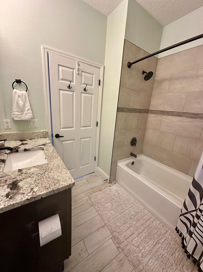 Photo - 17811 Olive Oak Way House