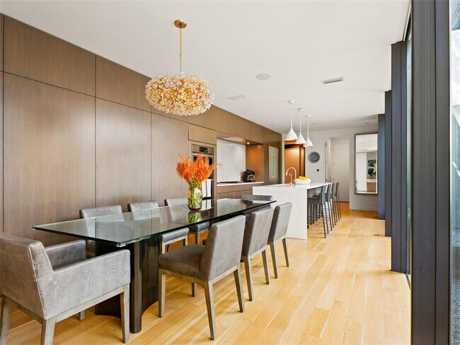 Photo - 2210 Westlake Dr