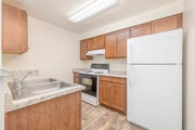 2BR, 1BA - 860SF - Kitchen
