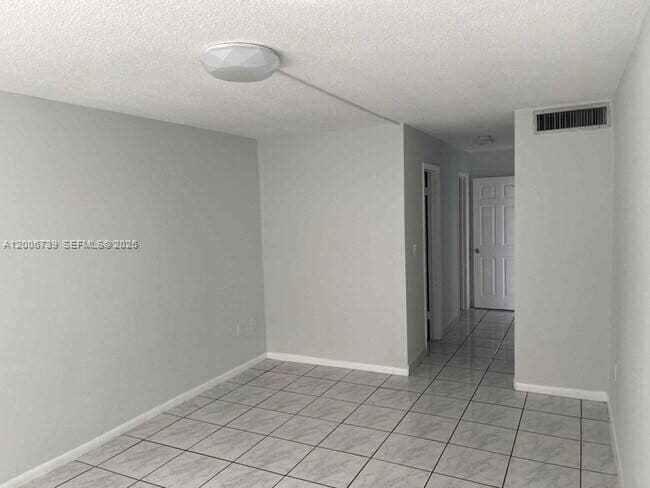 Photo - 1701 NE 191st St Unit A106