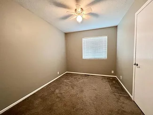 Photo - 6714 N 110th Ave