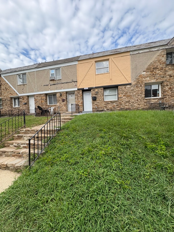Building Photo - 4905 Chalgrove Ave Rental