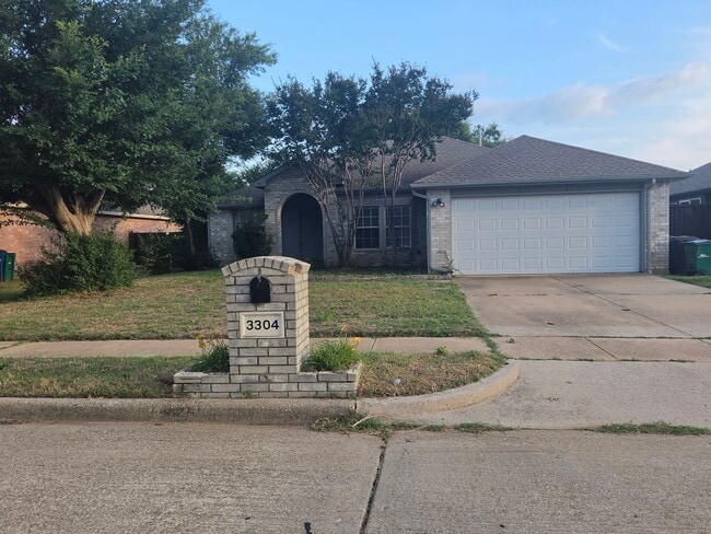 Photo - 3304 Sparta Dr