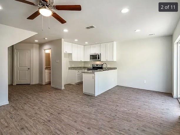 Photo - 8011 Marydean Ave