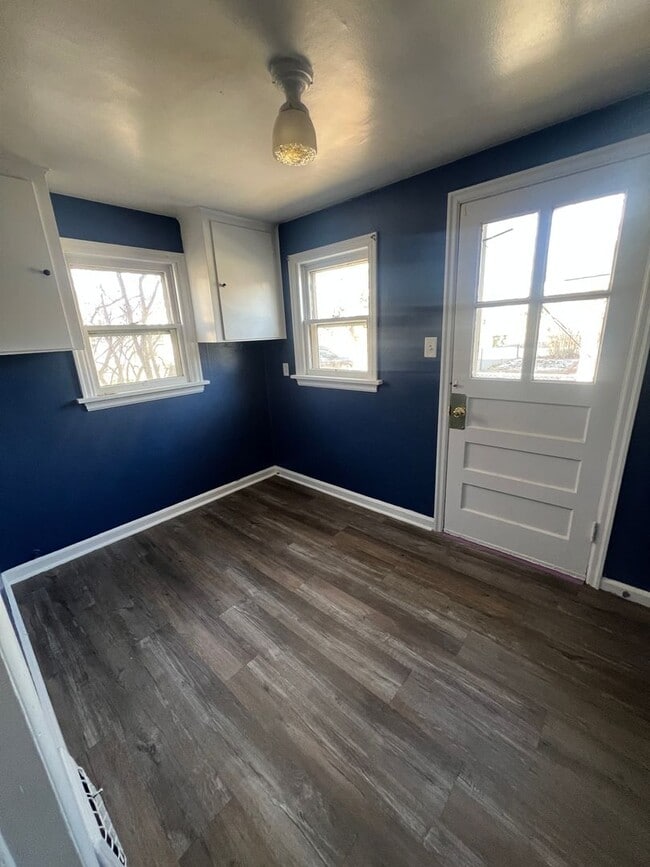 Photo - Spacious-Charming-Two Plus Bedrooms-Sunny Windows-Fenced Yard-Pet Family Members Welcome!