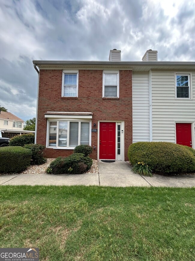 Photo - 136 Old Ferry Way Townhome