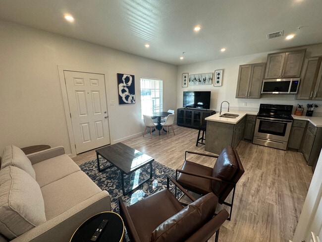 The International Apartments