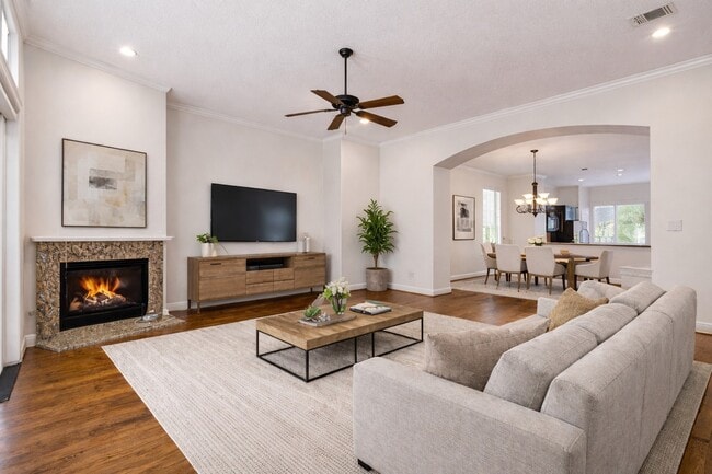 Photo - 5509 Darling St