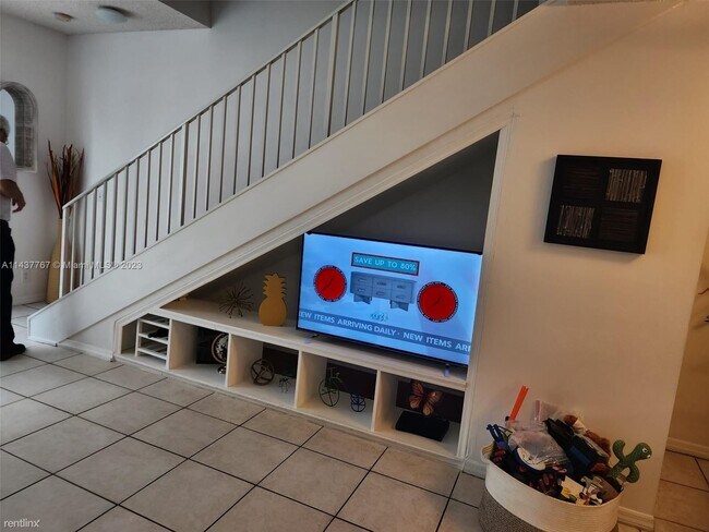 Photo - 2 br, 2.5 bath Townhome - 1050 Sorrento Dr...