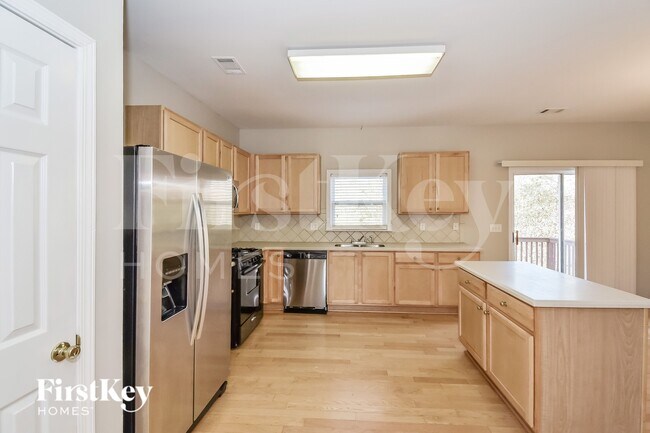 2686 Summit Pkwy SW