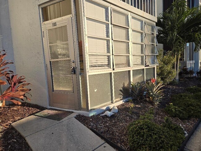 Photo - 4908 38th Way S Unidad G103A