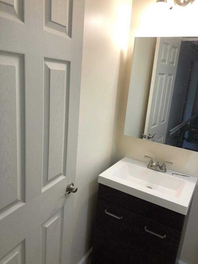 Photo - 45 Craftsman Ct