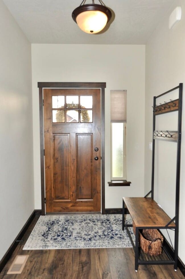 Photo - Luxury 3 bed 2 bath Rancher: Miller's Landing