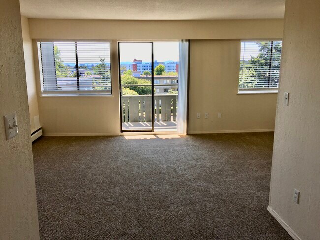 Photo - Shalamar Apartments