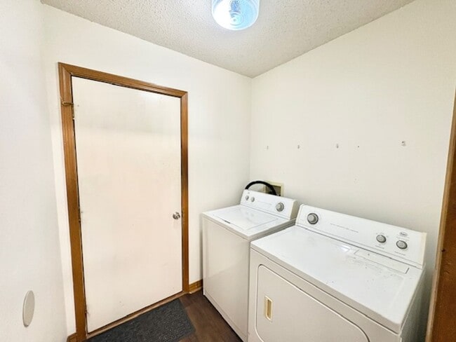 Photo - 912 Nutmeg Ave