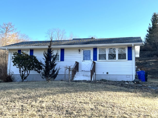 Building Photo - Cozy, One Level Living Ranch Rental