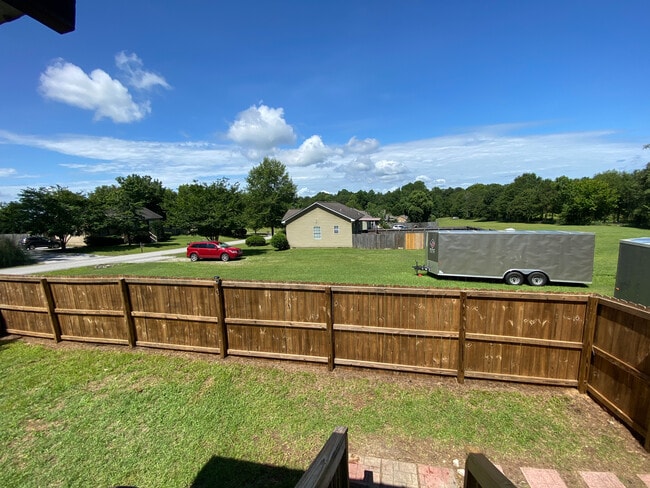 Photo - 1900 Lee Rd 61