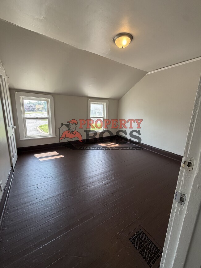 Photo - 1223 Lyons St