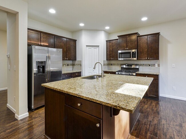 Photo - Stunning 4+ Bedroom 2.5 Bath Lea Hill, Auburn