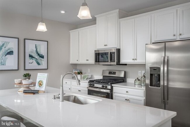 Building Photo - 10391 Resort Road Unit 10391