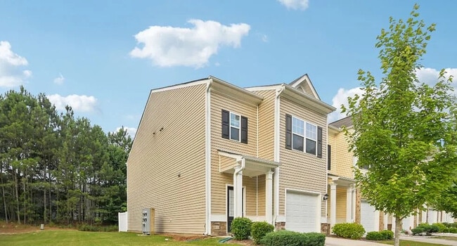 Photo - Room in Townhome on Estes Dr
