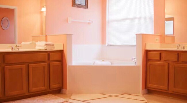 Photo - 2642 Maggiore Cir