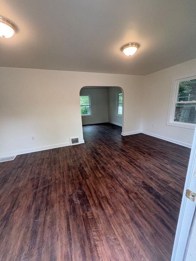 Photo - Available Now 2-story. 2 BR w/ Bonus Room