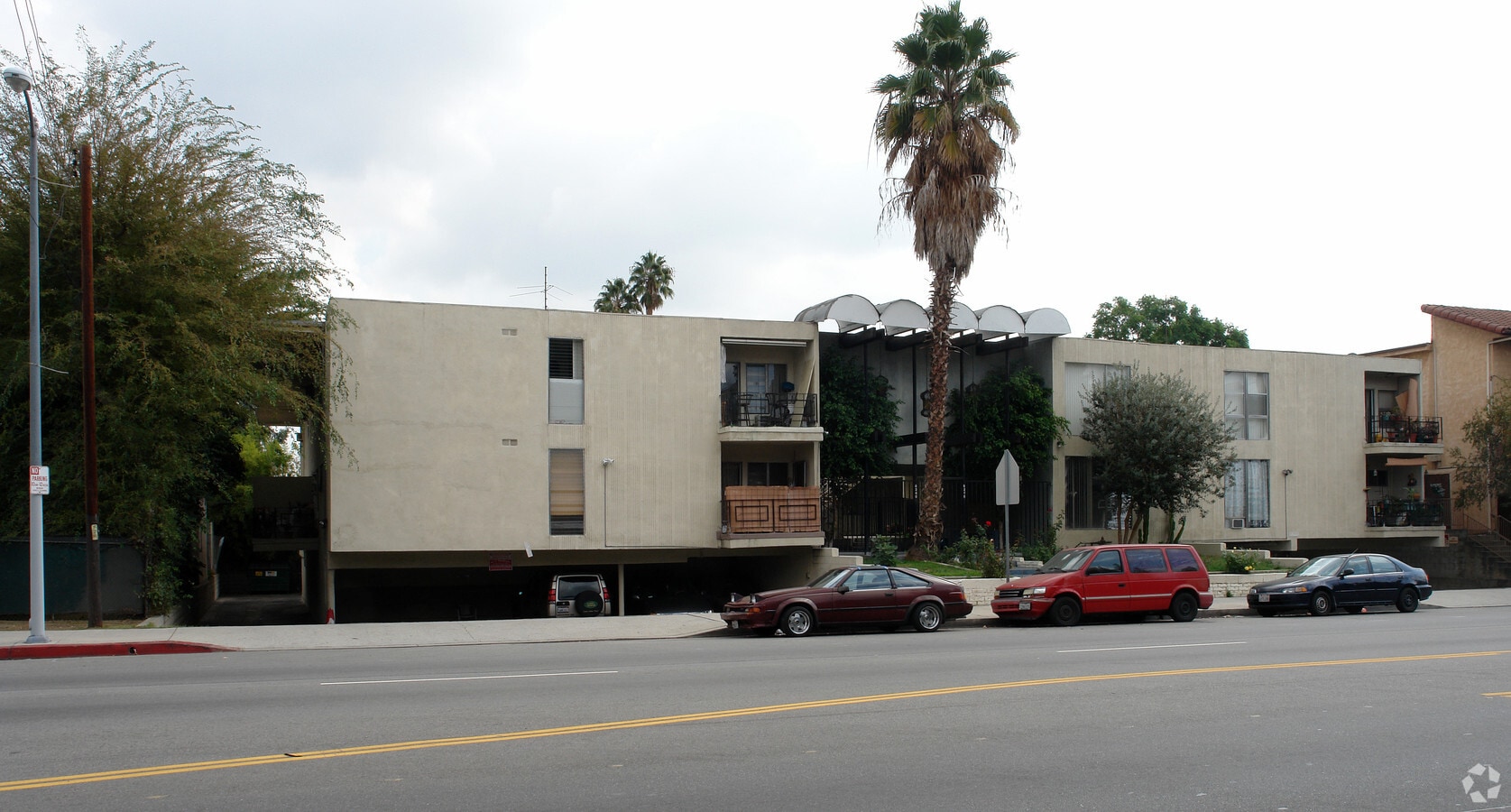 Photo - 6248 Woodman Ave