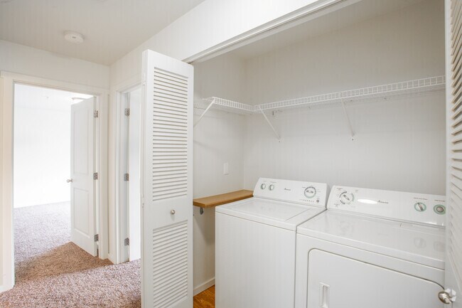 Lilac - 2BR, 2BA - 932 SF