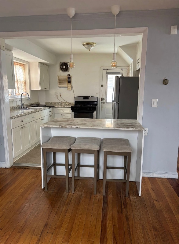 Photo - 75-84 180th St