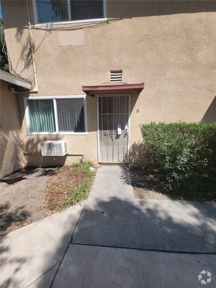 Building Photo - 4505 Canoga St Unit B Rental