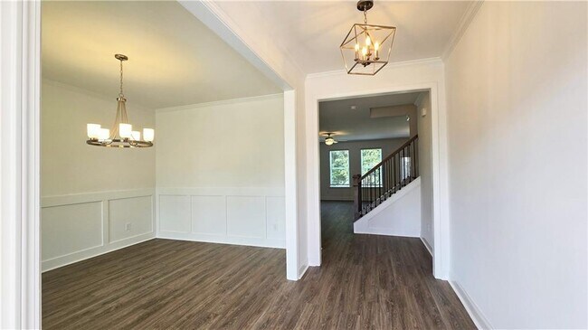 7372 Rocklin Ln