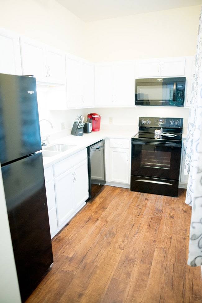 Photo - The Rathbone Apartments