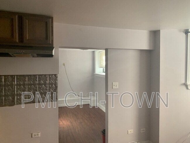 Photo - 1114 E 62nd St