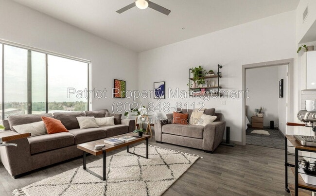 Photo - 1130 N 2nd St Unidad Apartment 308