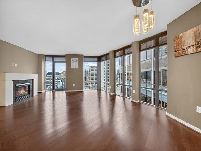 Photo - 819 Virginia St