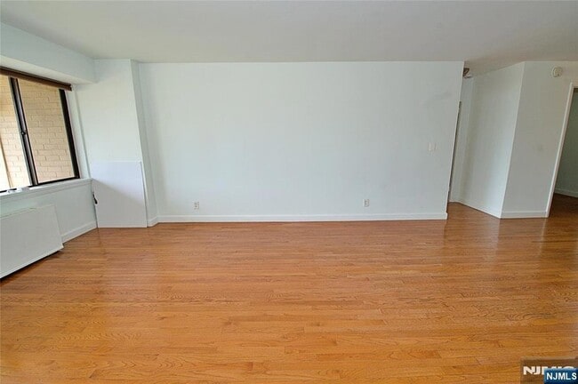 Photo - 1203 River Rd Unit 14C