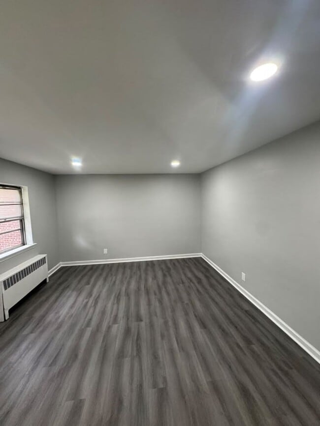 266 S Harrison St Unit 266 E