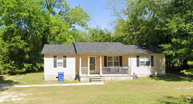 Building Photo - 803 N Washington St Rental