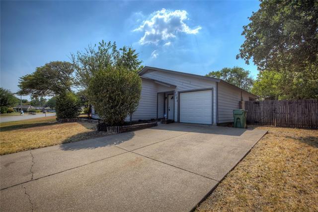 Photo - 4804 Springsong Ln